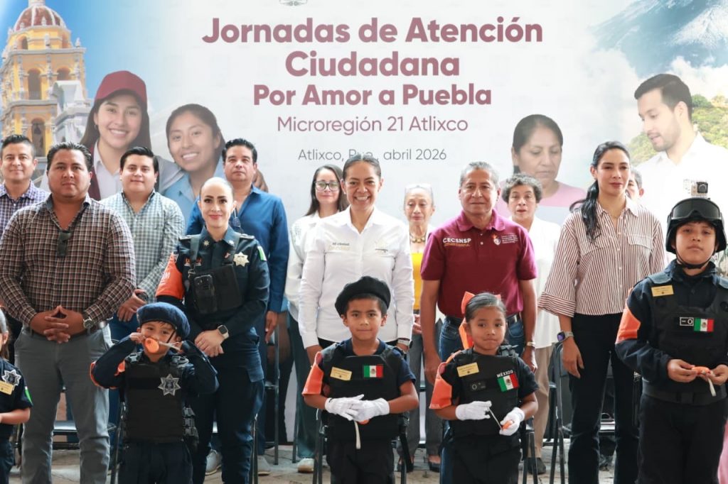 ARIADNA AYALA FORTALECE PAZ Y SEGURIDAD EN ATLIXCO CON JORNADA POR AMOR A PUEBLA