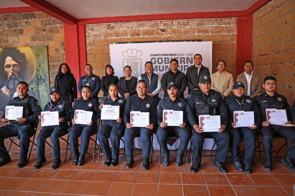 Consolidan profesionalización policial en Cuautlancingo