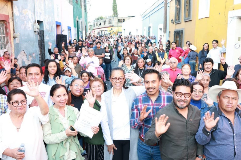 ARIADNA AYALA ARRANCA REHABILITACIÓN DE LA CALLE 5 NORTE EN ATLIXCO